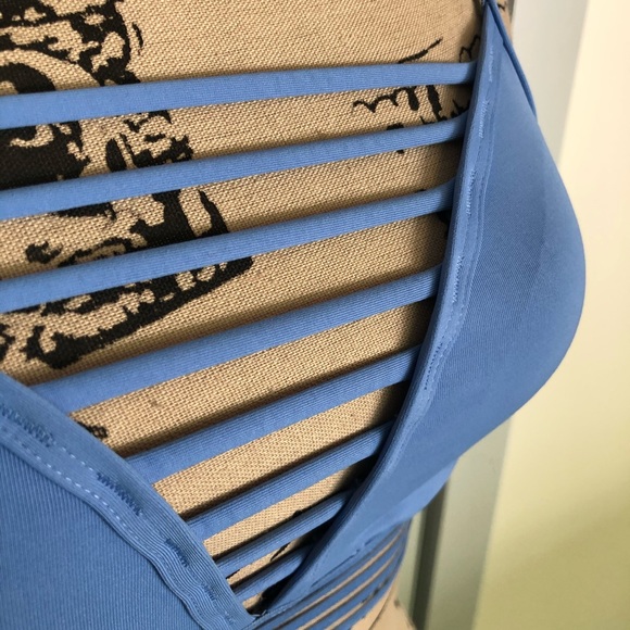 Pink bra - Picture 3 of 6